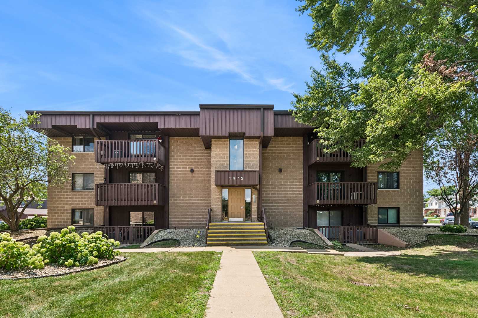 1472 N Rock Run Drive APT 2D Crest Hill Illinois United States, for Sale, residential,  , Alpha 7 Realty