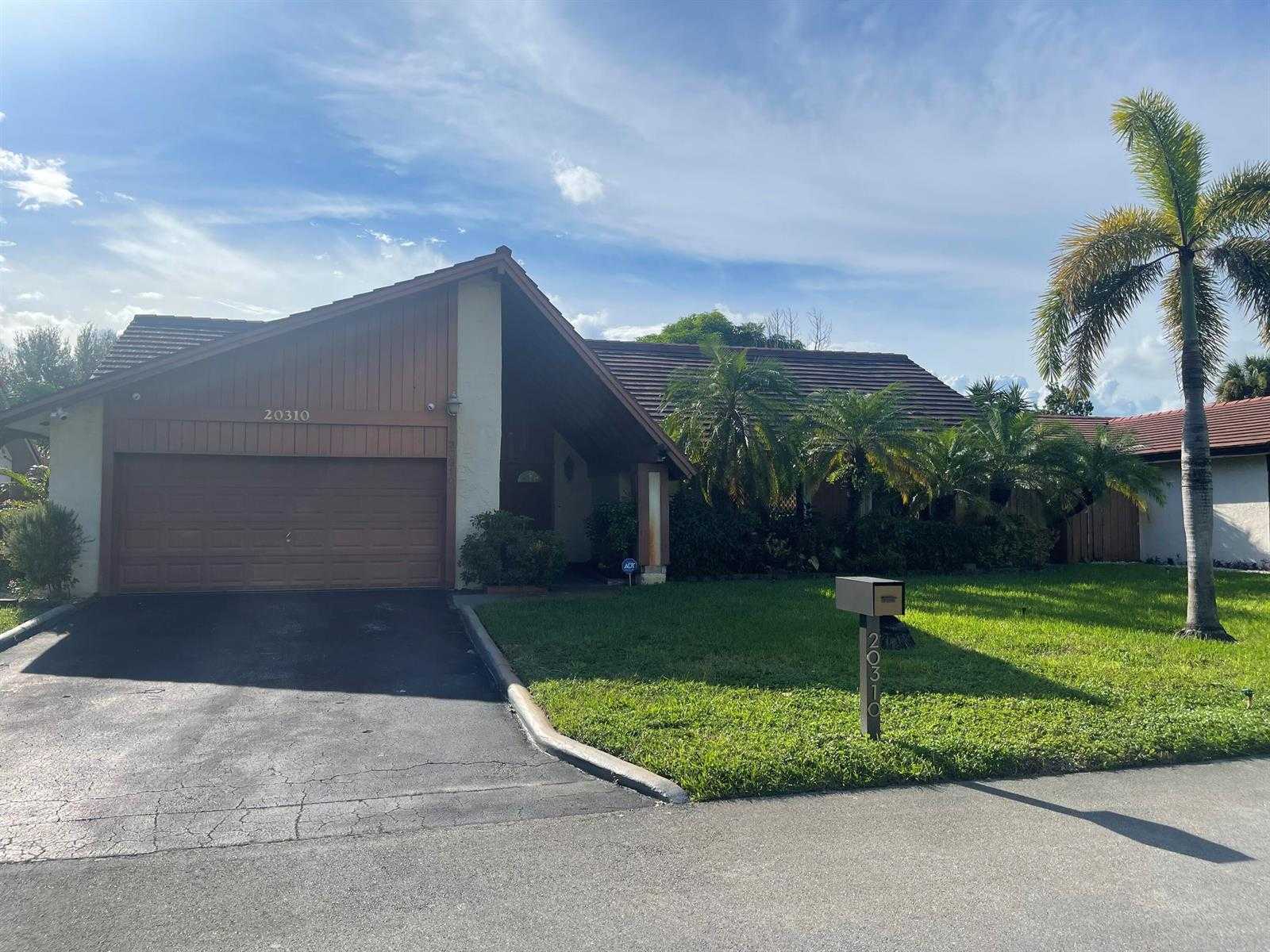 20310 NE 10TH Place Miami Florida United States, for Sale, residential,  , INCOM OFFICE EXAMPLE