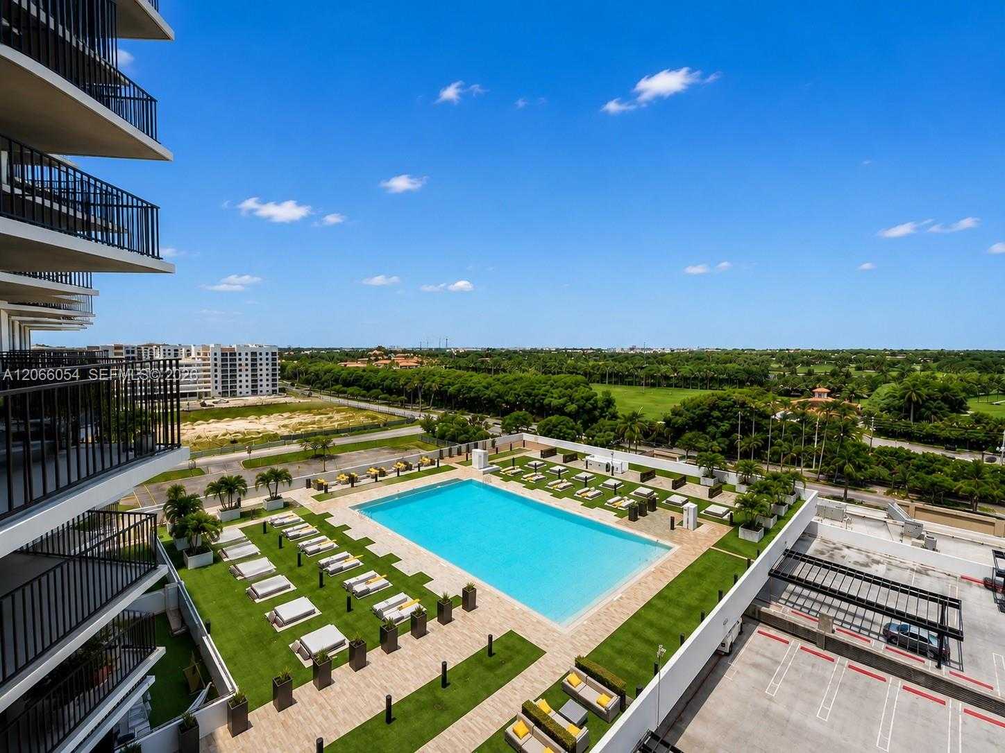 5252 NW 85th Ave  APT 810 Doral Florida United States, for Rent, residential, Roberto Villasmil, Interinvestments Realty, Inc.