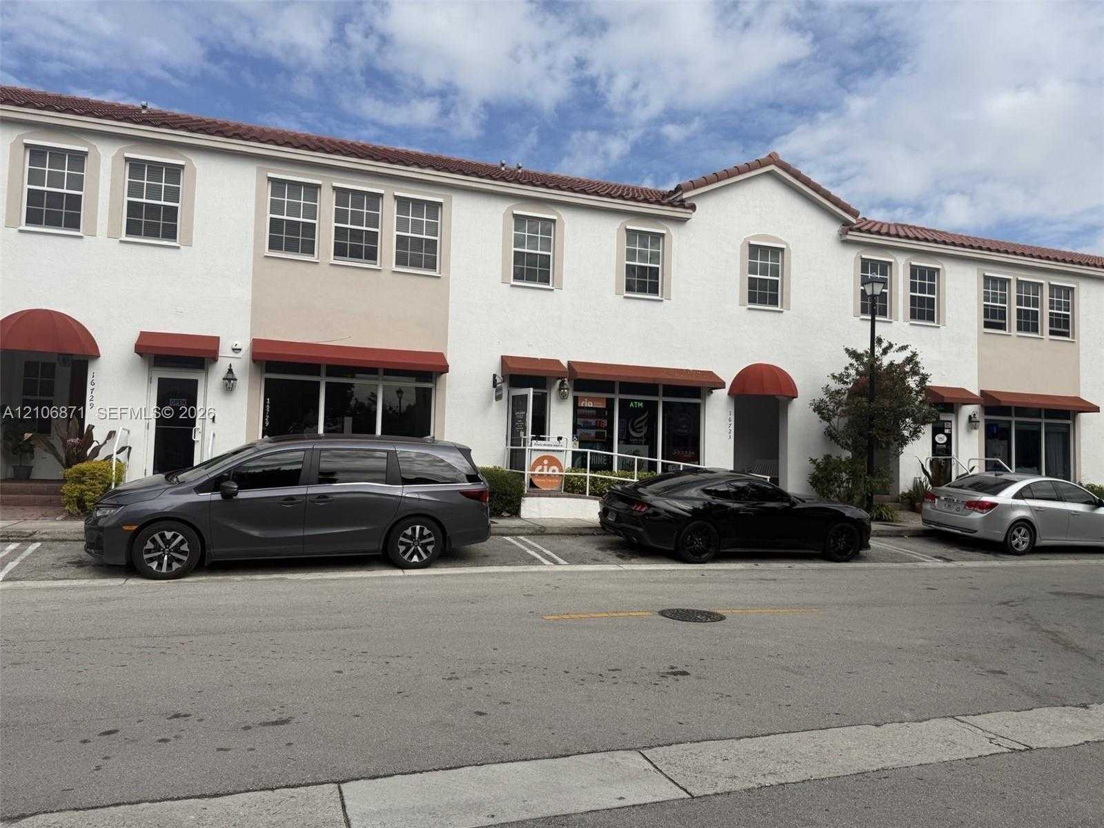 16723 SW 95th St Miami Florida United States, for Rent, residential, Sandra Benkahla, The 305 Agency