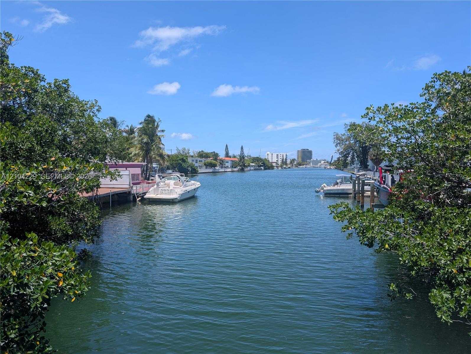 7757 Crespi Blvd Miami Beach Florida United States, for Sale, commercial,  , Phoenix Realtors LLC