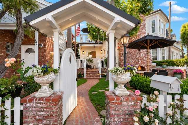 209 Diamond Avenue Newport Beach California United States, for Sale, residential, Demo Agent, DEMO OFFICE TECHPACK REALTY WORLD