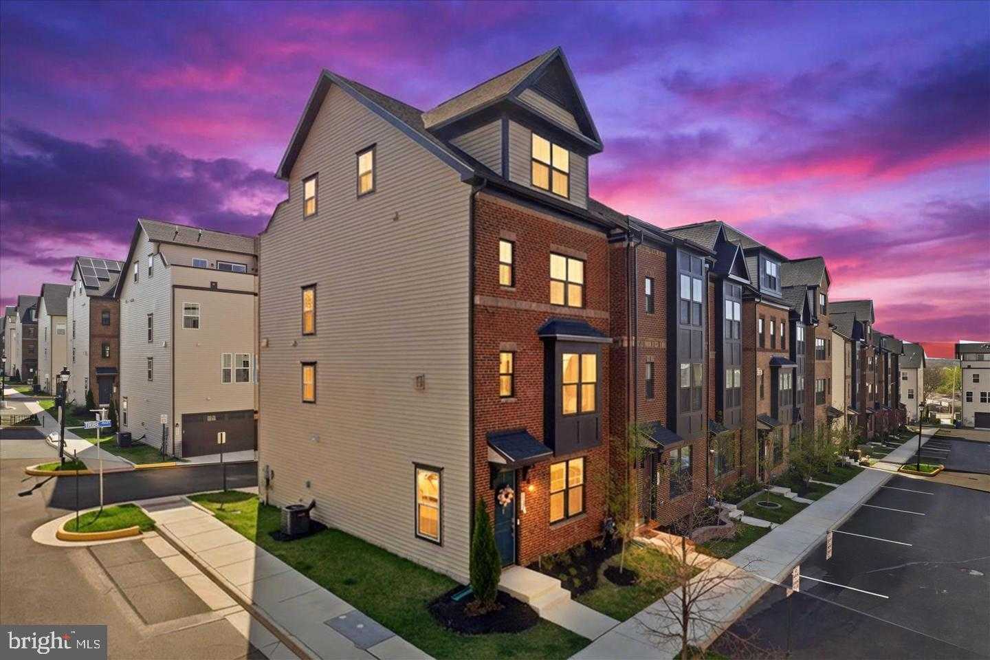 2861 HOKIE LANE Alexandria Virginia United States, for Sale, residential,  , The Holly Group