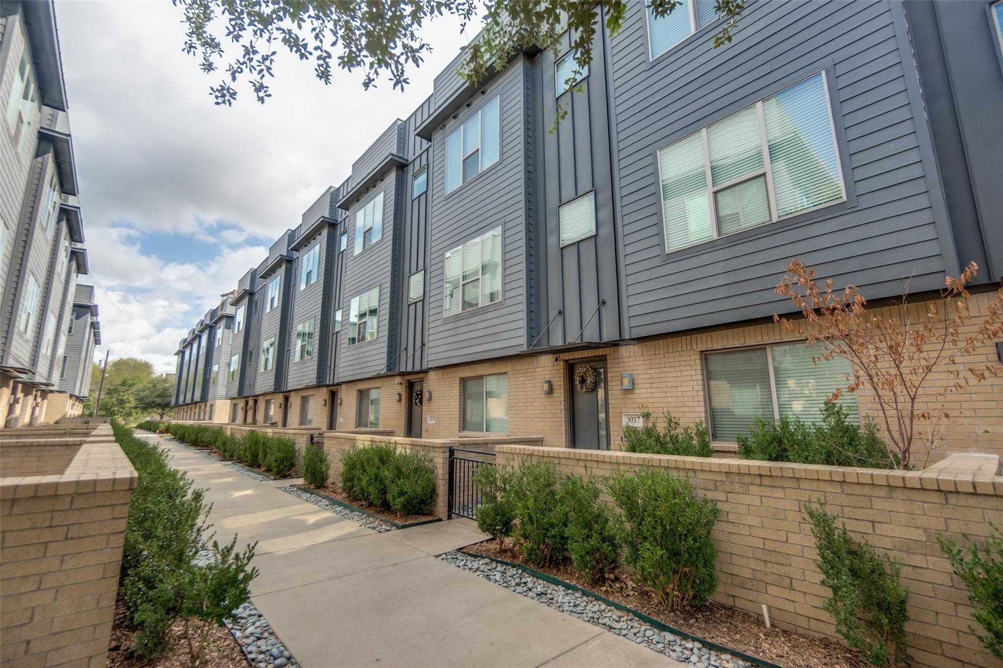 3017 Zenia Drive Dallas Texas United States, for Sale, residential, Joyce Kelly, Hummingbird Realty