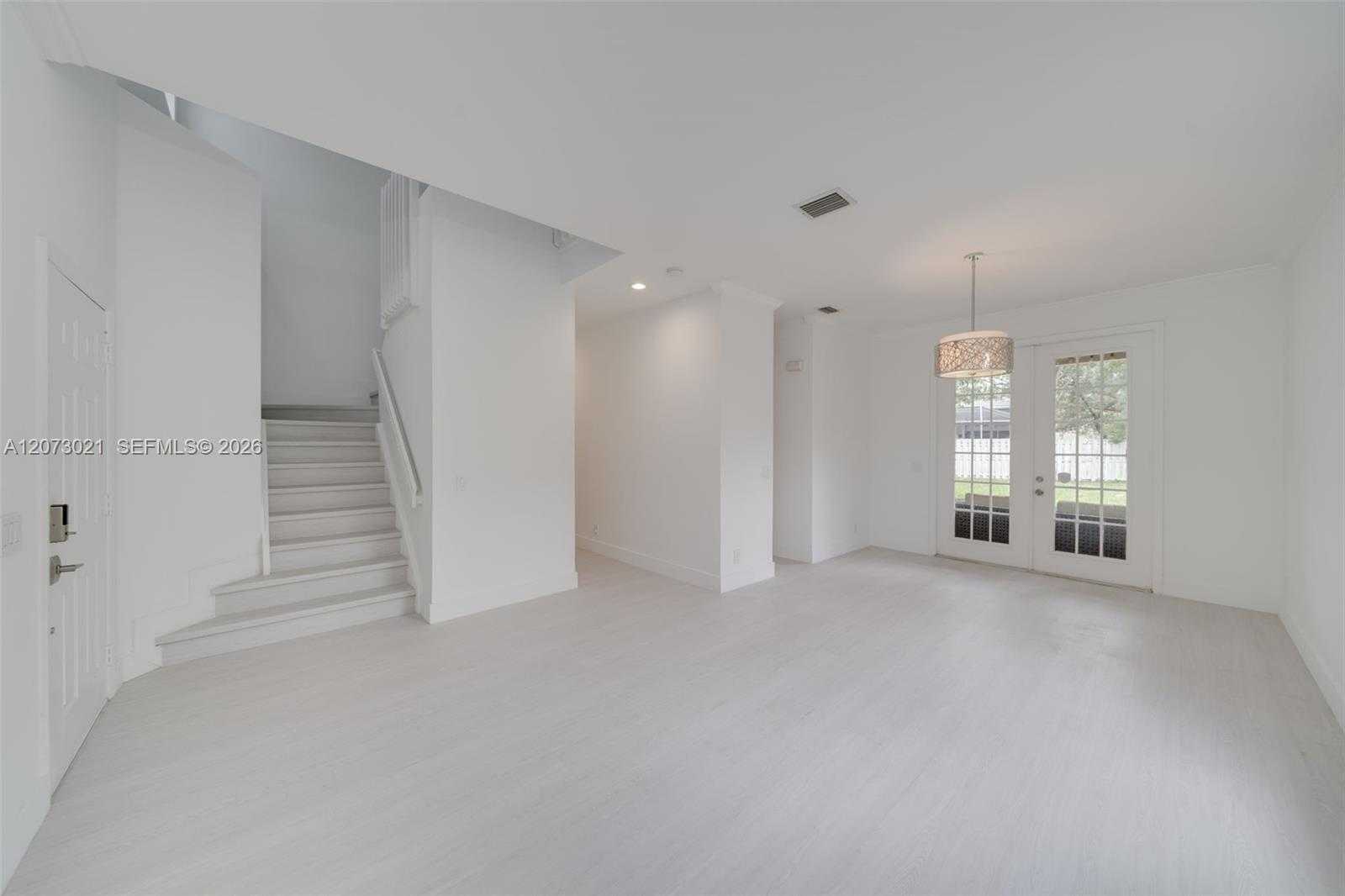 720 Falling Water Rd  APT 720 Weston Florida United States, for Rent, residential, Radmila Mandel, Florida Sky Realty Group
