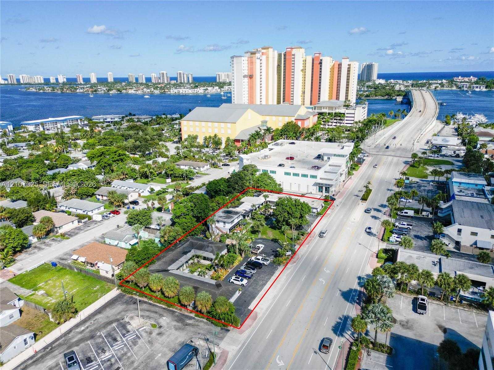 186 E Blue Heron Blvd Riviera Beach Florida United States, for Sale, commercial,  , Phoenix Realtors LLC