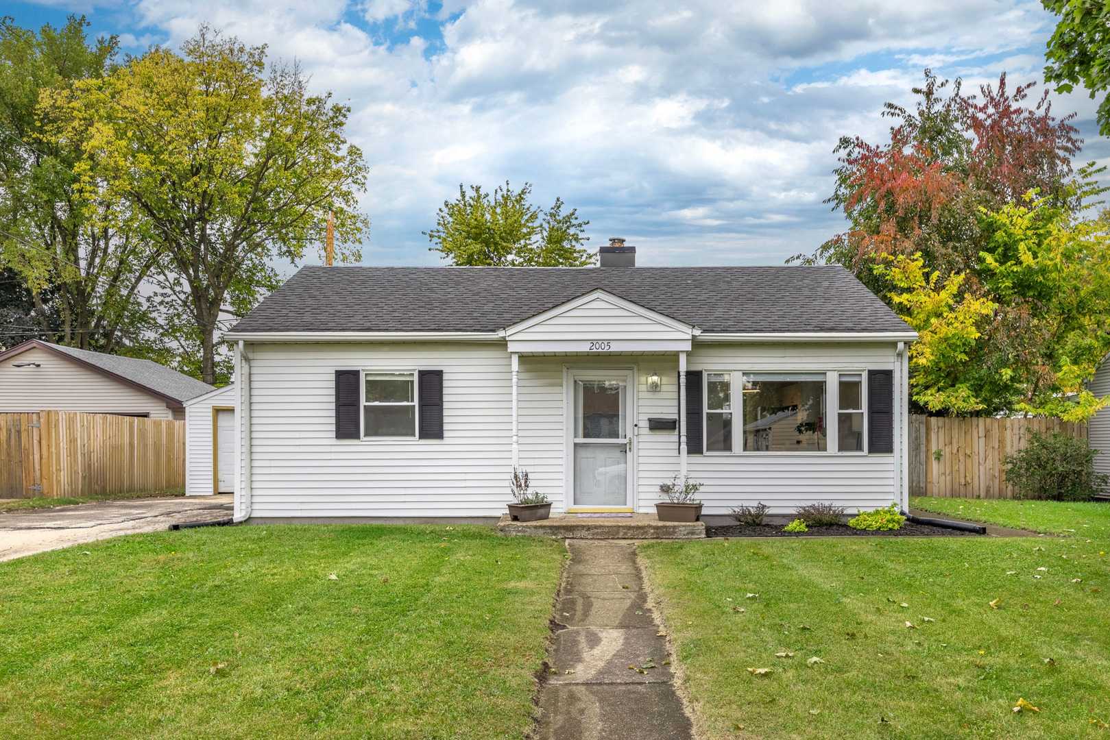 2005 Capri Avenue Joliet Illinois United States, for Sale, residential,  , Alpha 7 Realty