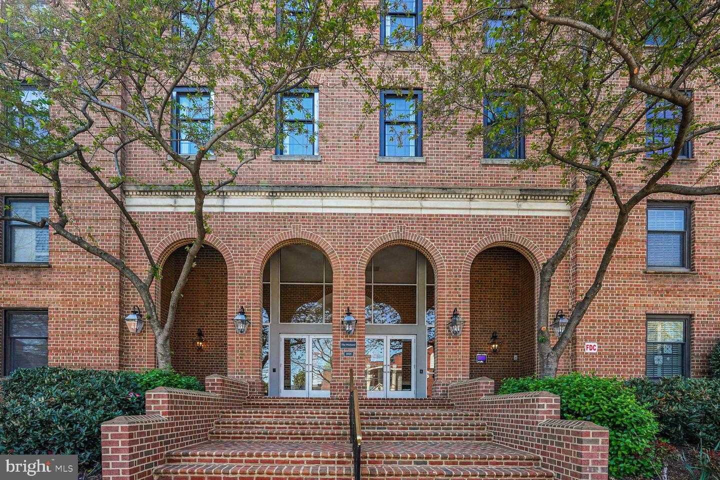 2828 WISCONSIN AVENUE APT 314 Washington District Of Columbia United States, for Sale, residential, Edward Giles, Georgetown Realty Group