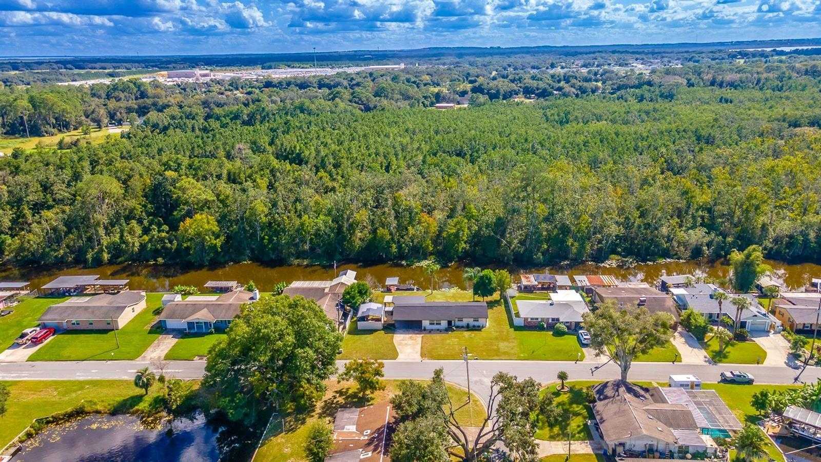 13524 COUNTRY CLUB DRIVE Tavares Florida United States, for Sale, residential,  , Success Home Sales
