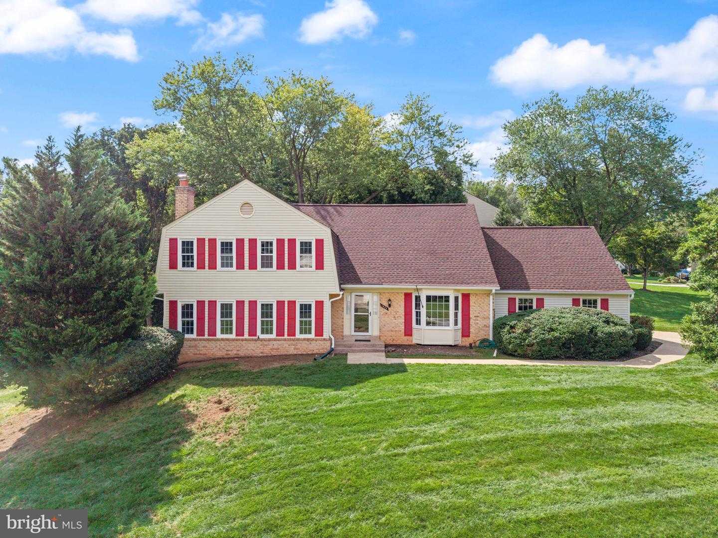 1824 ABBEY OAK DRIVE Vienna Virginia United States, Sold, residential, Zandra Jamison, Samson Properties