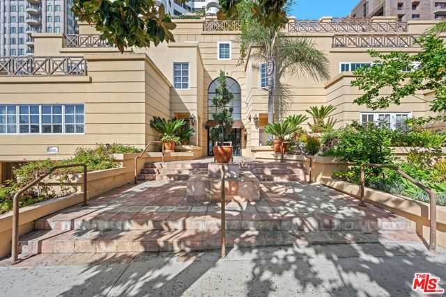 10555 Ashton Avenue APT 301 Los Angeles California United States, for Rent, residential, Daniil Gorkov, Beverly & Co.