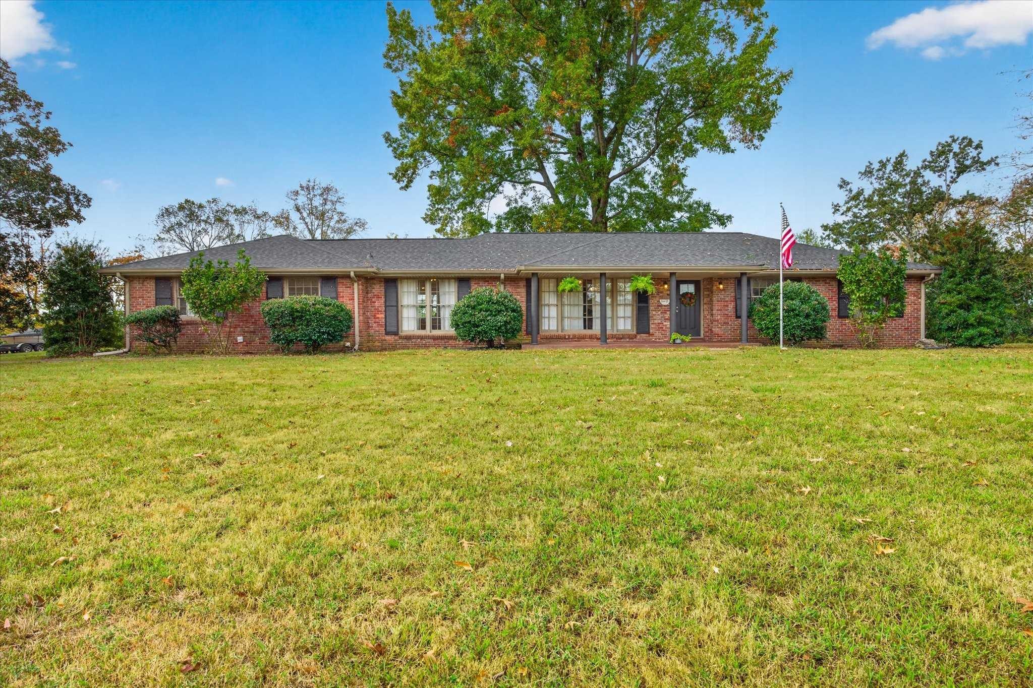912 Beacon Dr Clarksville Tennessee United States, for Sale, residential, Rebekah  Sprabary, Sweet Home Realty & Property Management