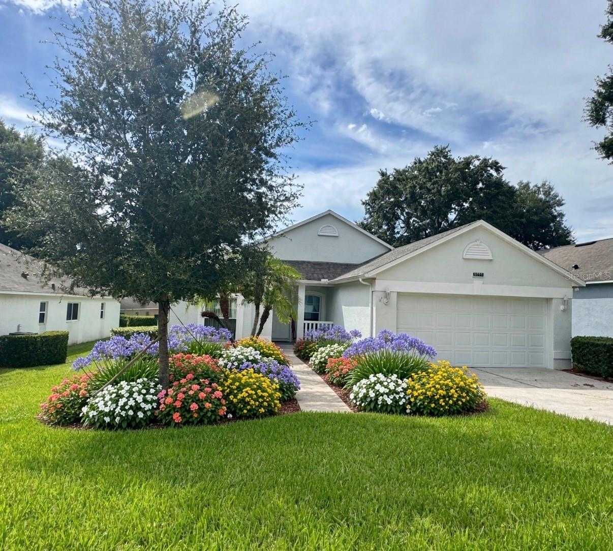 3777 EVERSHOLT STREET Clermont Florida United States, for Sale, residential, Zaira Mejia, Spaces & Styles Group