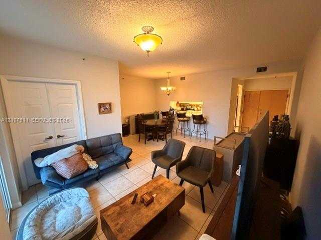 9755 NW 52nd St  APT 218 Doral Florida United States, for Sale, residential, Roberto Villasmil, Interinvestments Realty, Inc.