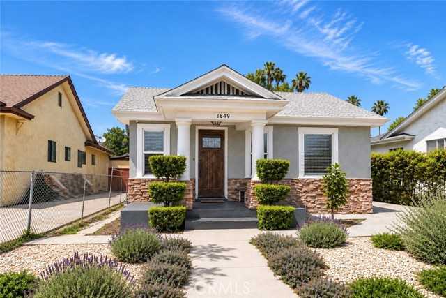 1849 W 38th Street Los Angeles California United States, for Rent, residential, Maricela Ochoa, Town & Country Real Estate