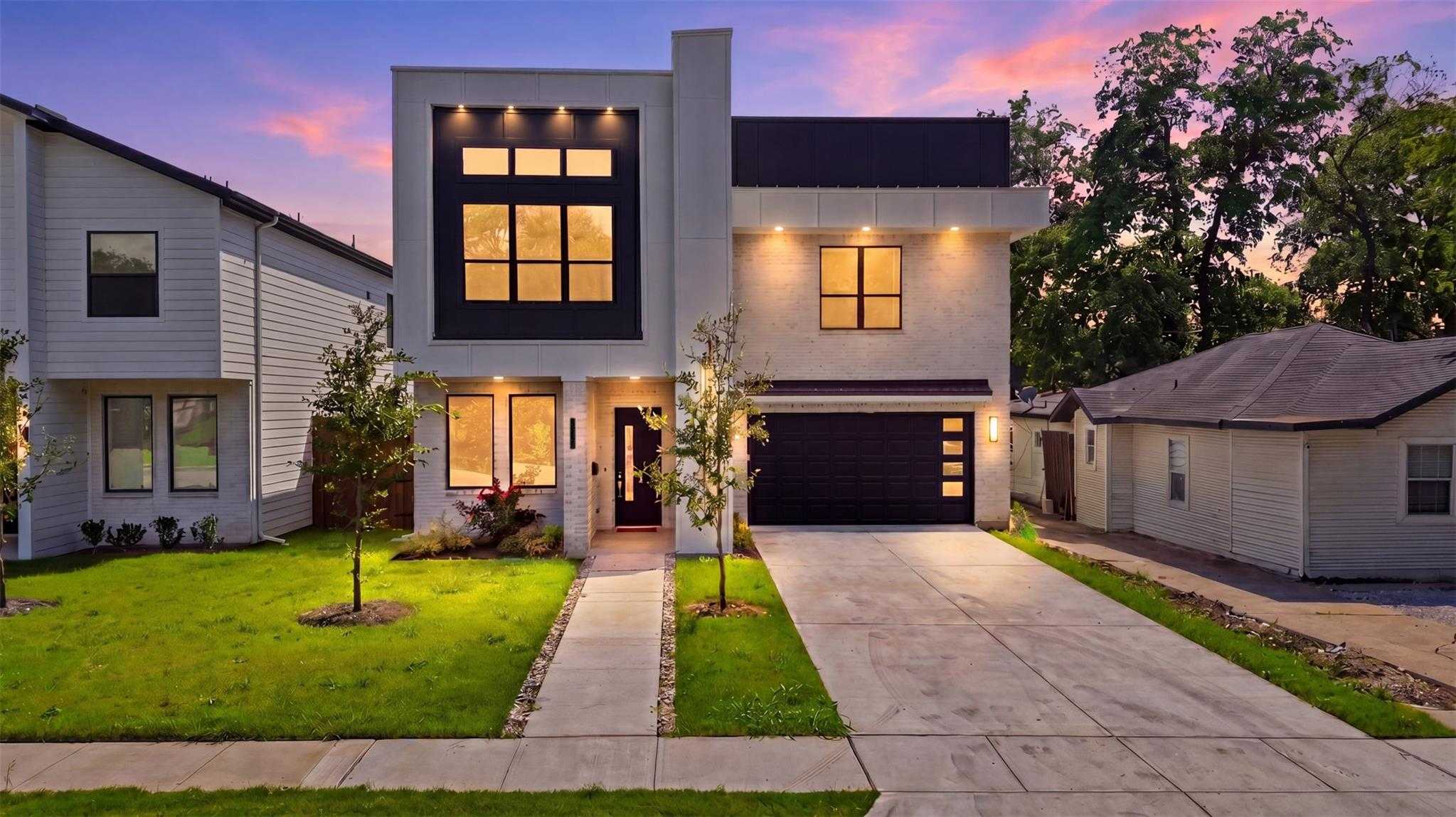 617 Parkview Avenue Dallas Texas United States, for Sale, residential, Joyce Kelly, Hummingbird Realty