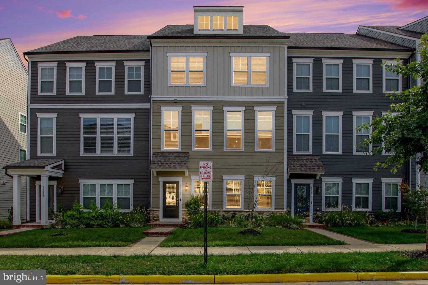 1761 AUTUMN MAPLE LEAF DRIVE Dumfries Virginia United States, for Sale, residential,  , The Holly Group