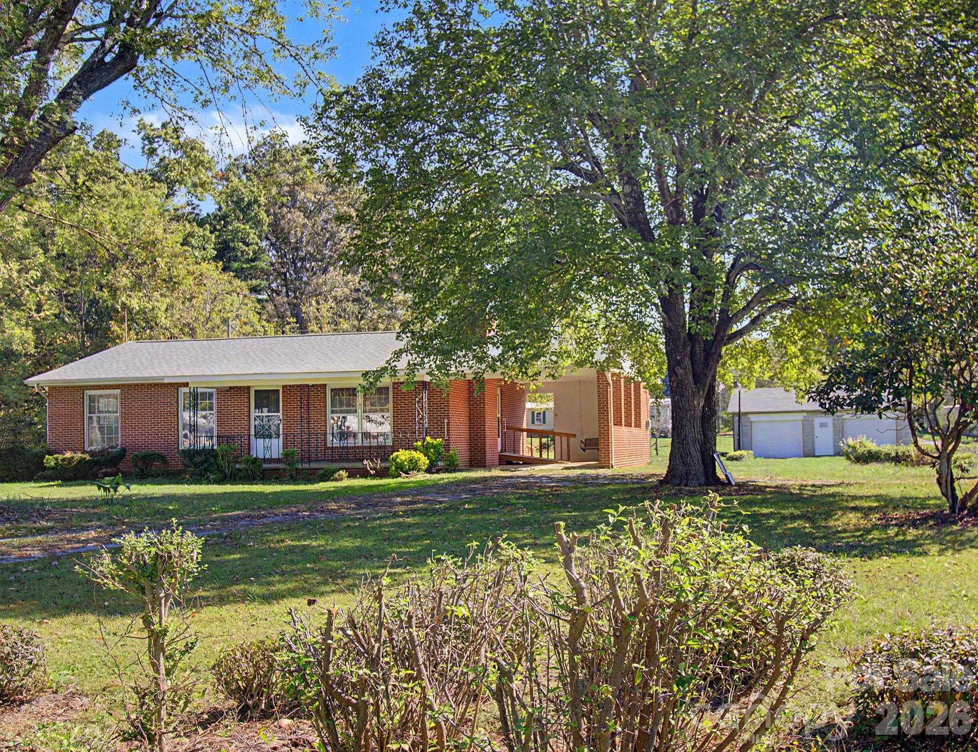 188 Pinner Road Arden North Carolina United States, for Sale, residential, Toby Davis, RE/MAX RESULTS REALTY