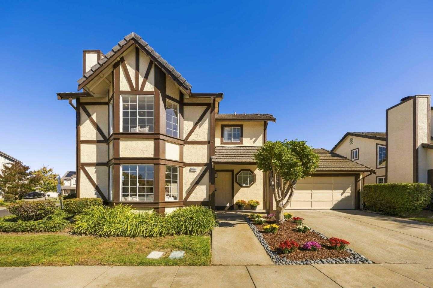 34200 Tupelo ST Fremont California United States, for Sale, residential, Ethan Lazzareschi, REALTY EXPERTS