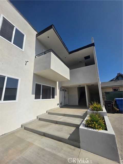 1858 W 48th Street APT 2 Los Angeles California United States, for Rent, residential,  , Castle Rock Realty