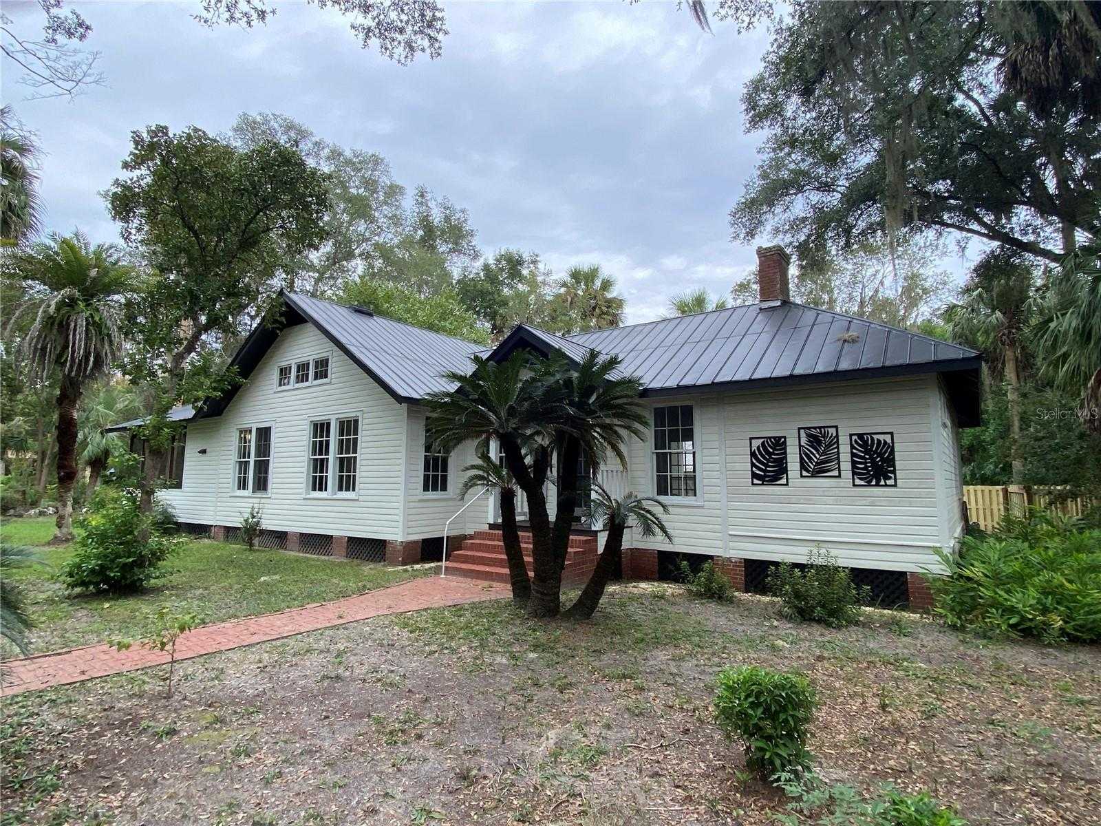 6015 QUAIL STREET Melrose Florida United States, for Sale, residential,  , The Mount Dora Group 