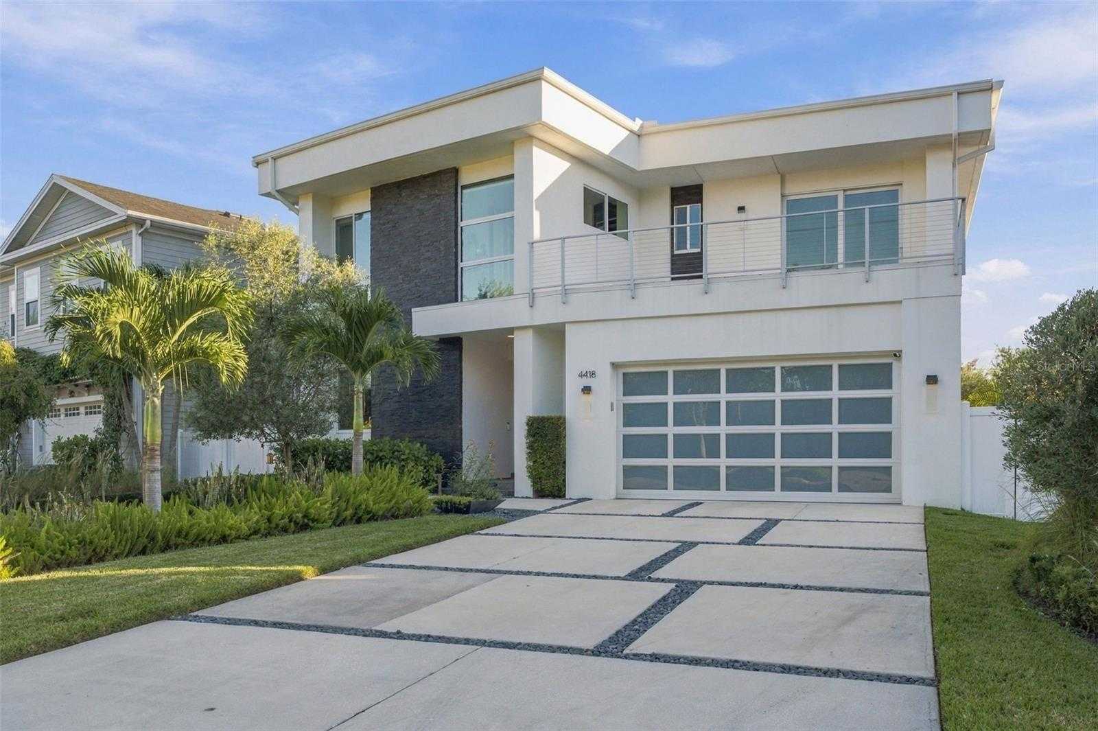 4418 W KENSINGTON AVENUE Tampa Florida United States, for Sale, residential, Gabrielle Ringler, STAR BAY REALTY