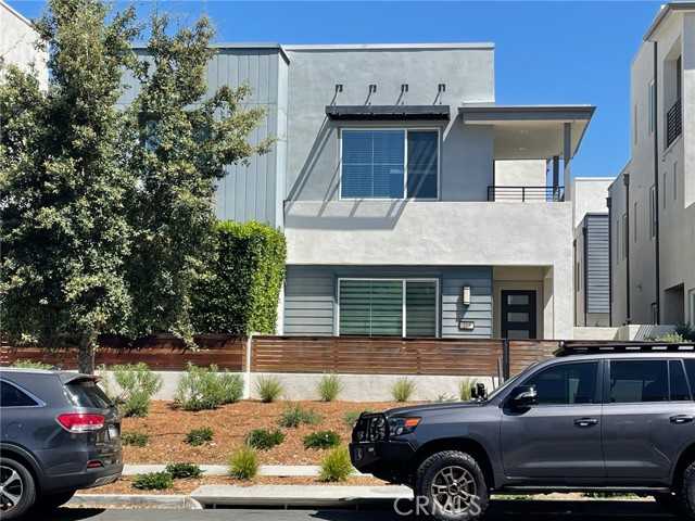 213 Paramount Irvine California United States, for Rent, residential, Jenna Warren, InCom Real Estate - Demo Office