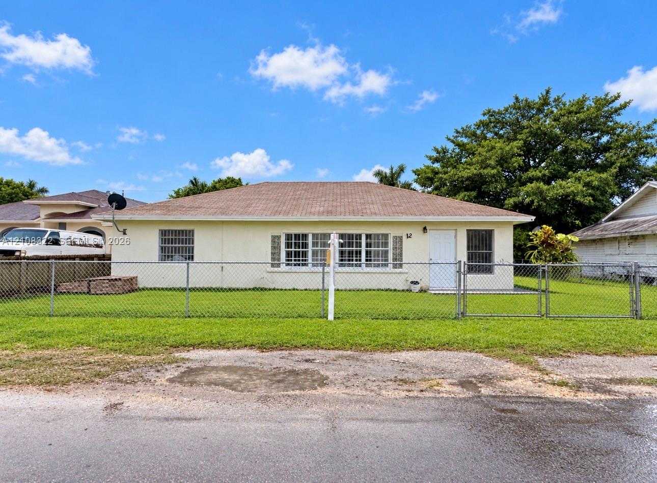 722 NW 7th Ave Homestead Florida United States, for Sale, residential,  , Phoenix Realtors LLC