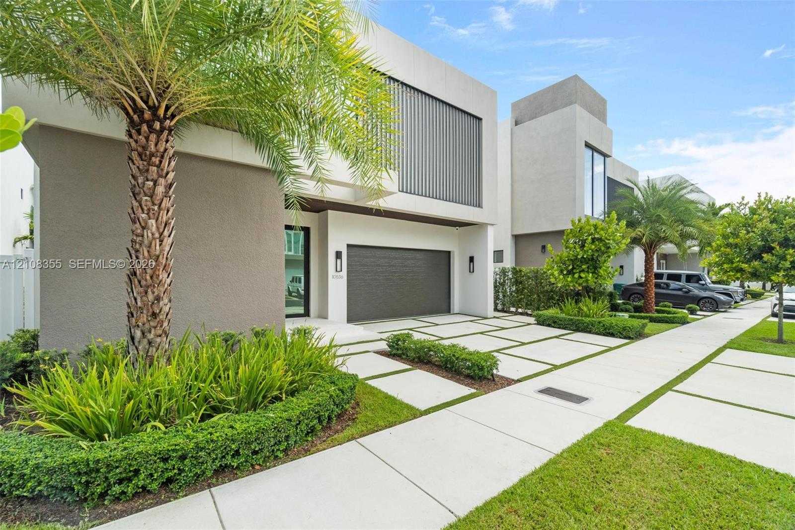 10536 NW 67th Ter  APT 10536 Doral Florida United States, for Rent, residential, Roberto Villasmil, Interinvestments Realty, Inc.