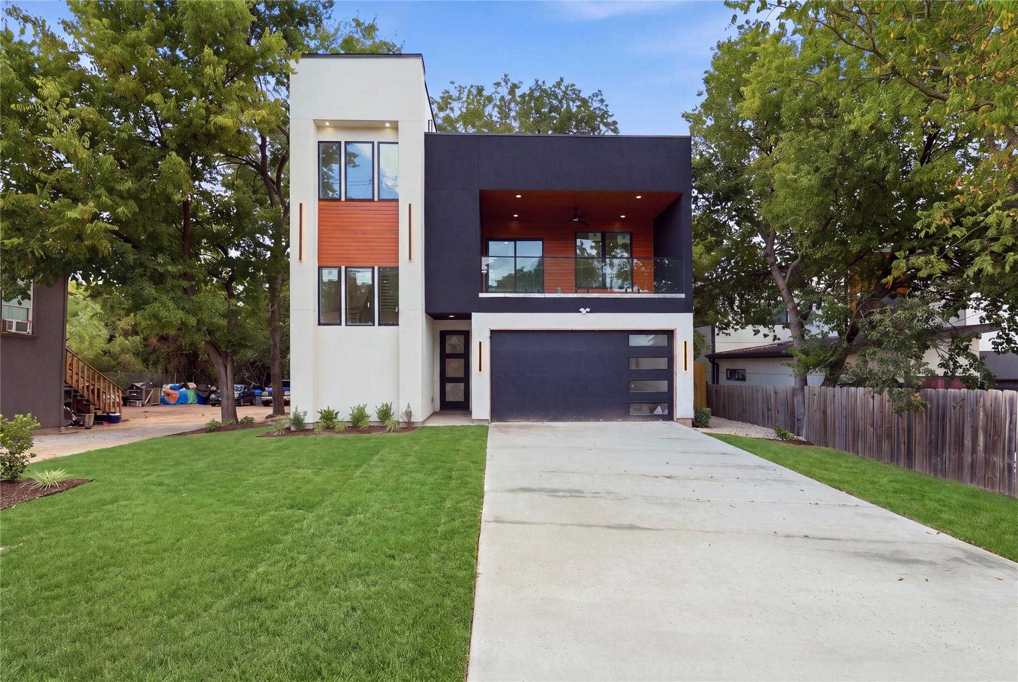 1721 Ave B Dallas Texas United States, for Sale, residential, Joyce Kelly, Hummingbird Realty