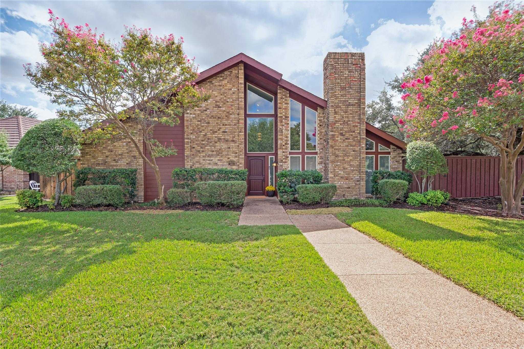 3620 Jomar Drive Plano Texas United States, for Sale, residential, Joyce Kelly, Hummingbird Realty