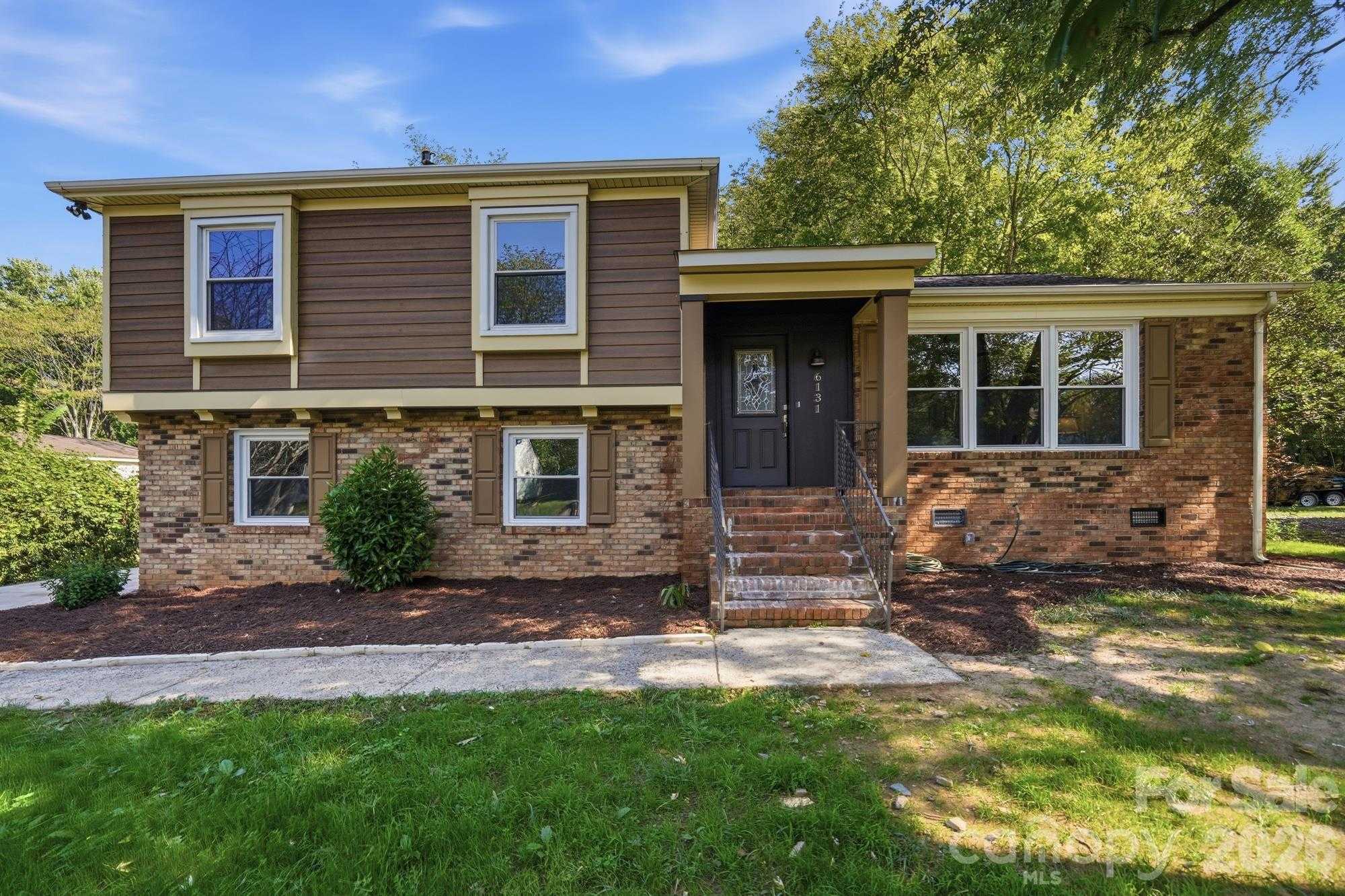 6131 Coach Hill Lane Charlotte North Carolina United States, for Sale, residential, William (Will) Owens , South Charlotte Properties