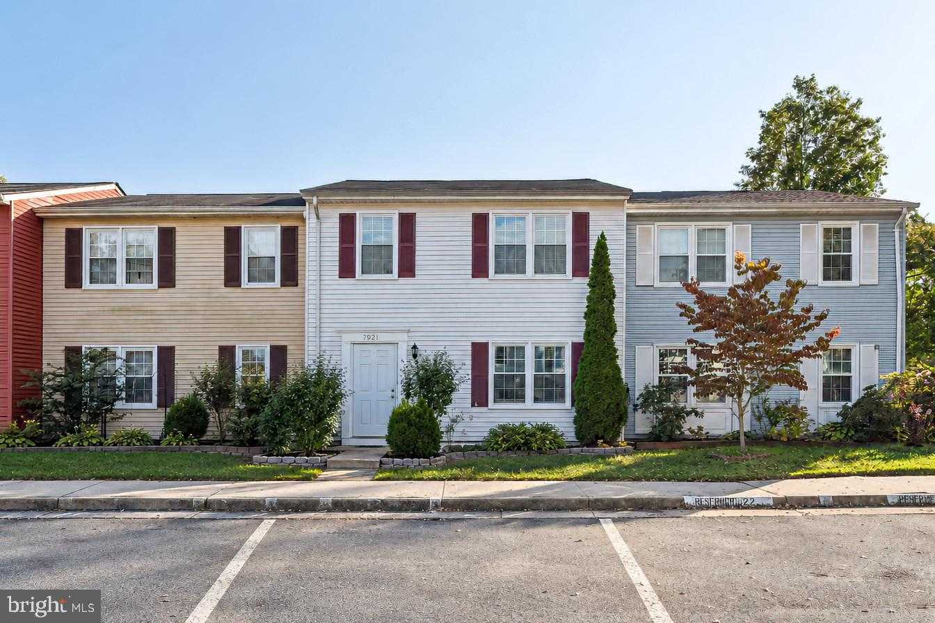 7921 TIMARAND COURT Lorton Virginia United States, for Rent, residential,  , The Holly Group