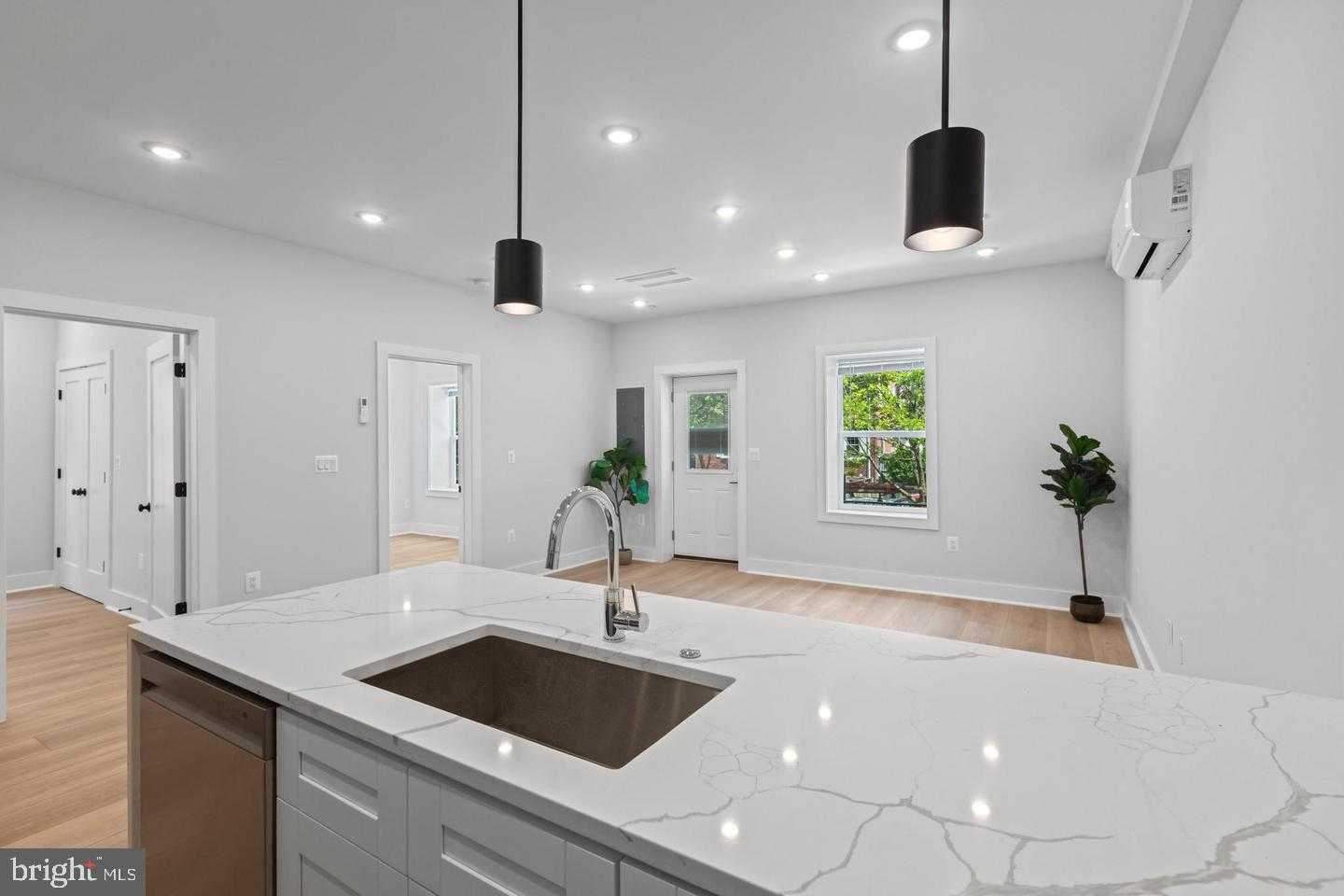 2236 40TH STREET APT 4 Washington District Of Columbia United States, for Rent, residential, Edward Giles, Georgetown Realty Group