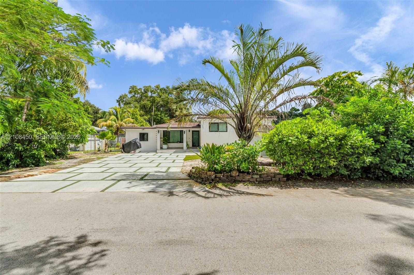 15015 NE 7th Ct Miami Florida United States, for Sale, residential,  , INCOM OFFICE EXAMPLE