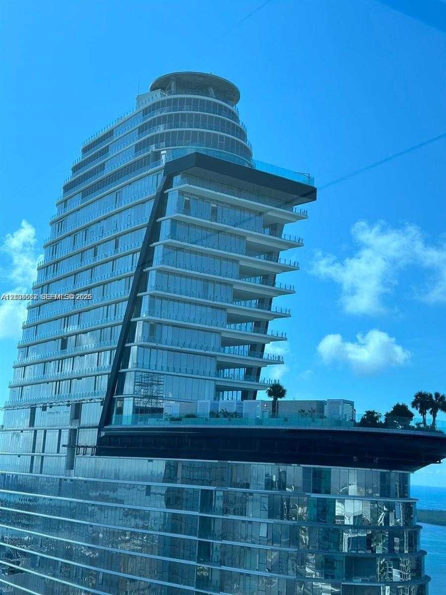 300 Biscayne Boulevard  APT 2709W Miami Florida United States, for Rent, residential, Sandra Benkahla, The 305 Agency