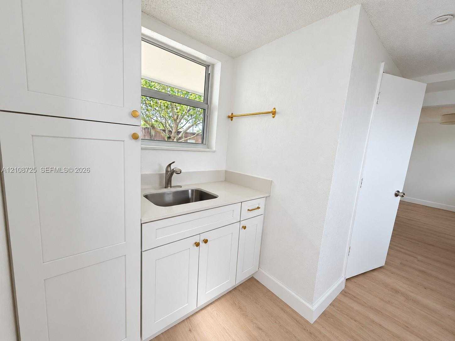 6561 SW 32nd St Miami Florida United States, for Rent, residential, Sandra Benkahla, The 305 Agency