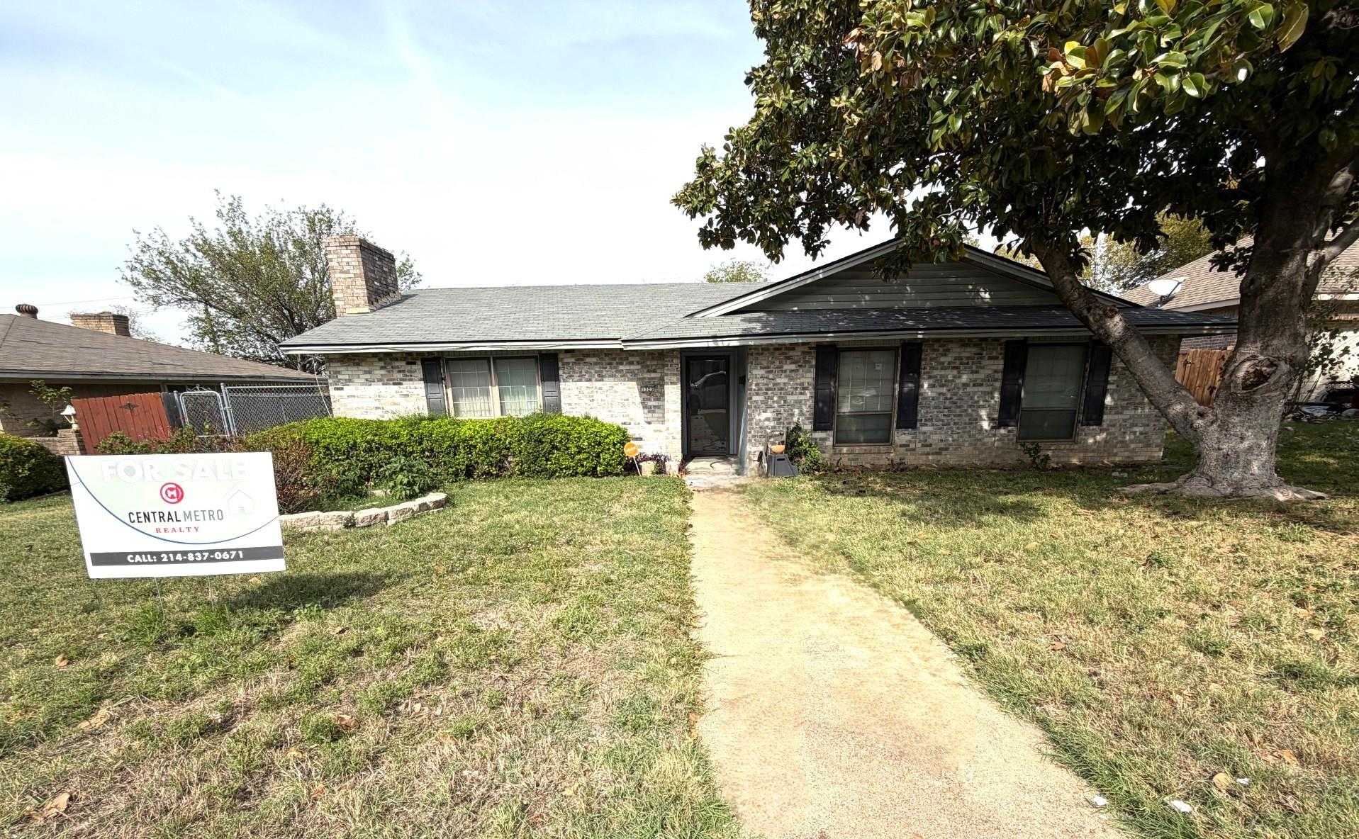 1323 Kirnwood Drive Dallas Texas United States, for Sale, residential, Rita Vera, Central Metro Realty LLC