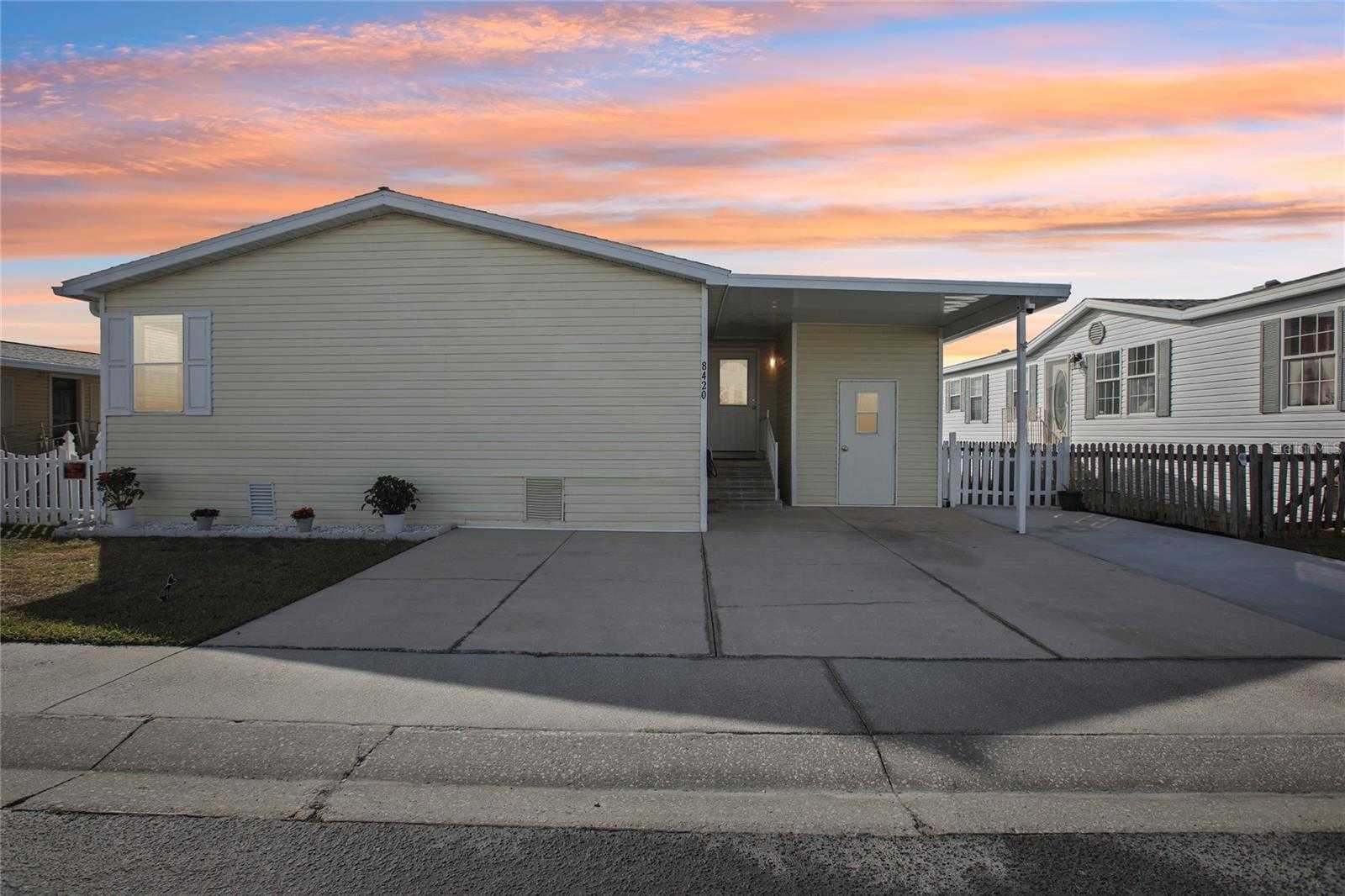 8420 FANTASIA PARK WAY Riverview Florida United States, for Sale, residential,  , The Mount Dora Group 