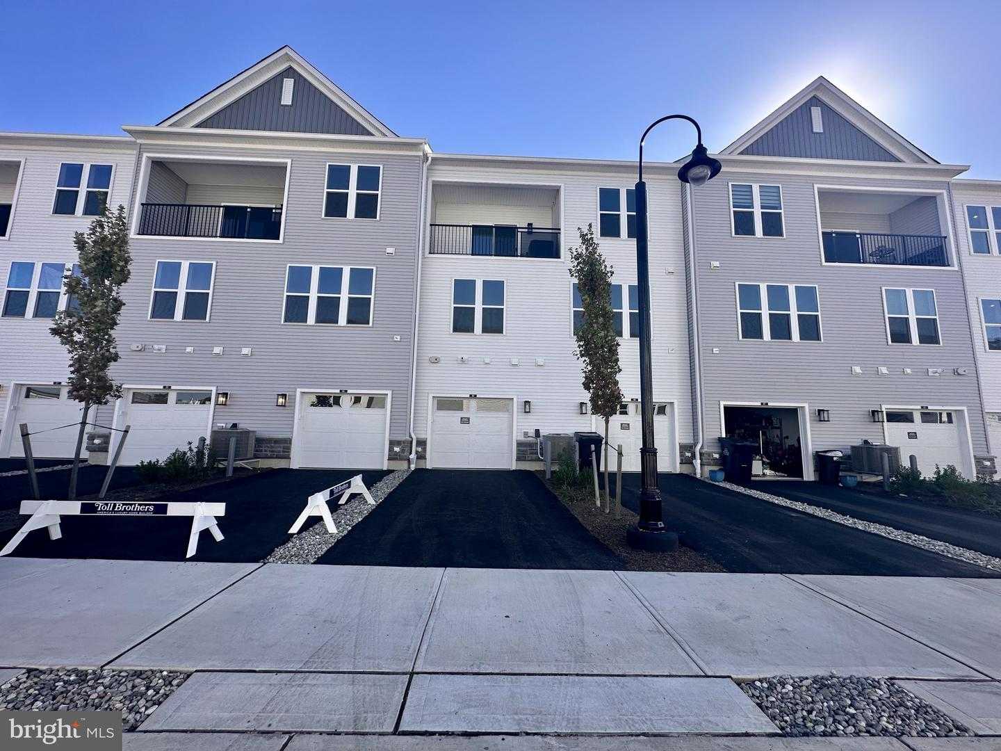 63 PARK AVENUE North Brunswick New Jersey United States, for Rent, residential, Bruno Tarquinii, Fairfax Realty Premier