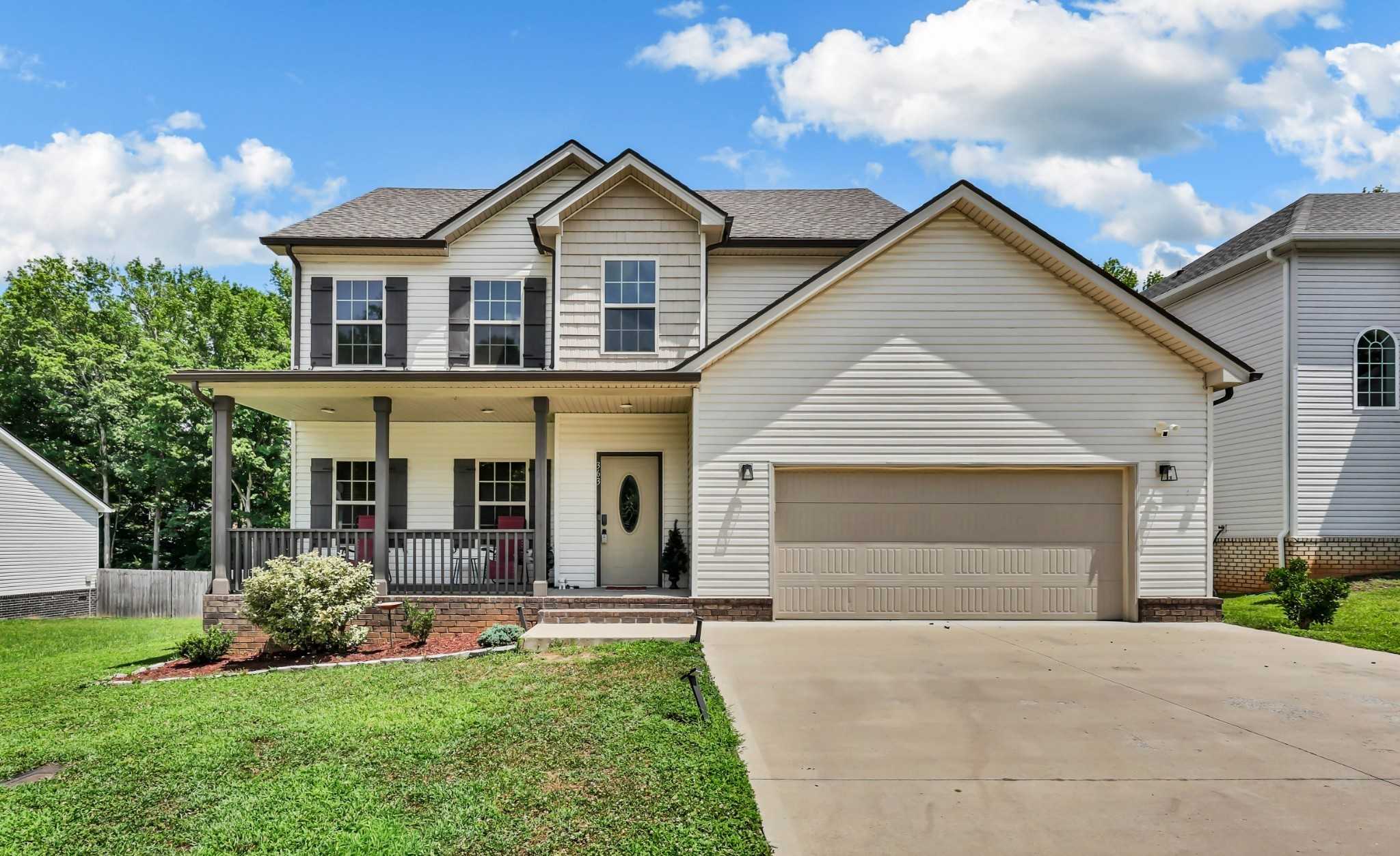 363 Barry Dr Clarksville Tennessee United States, for Sale, residential, Adam  Hanes, LPT Realty