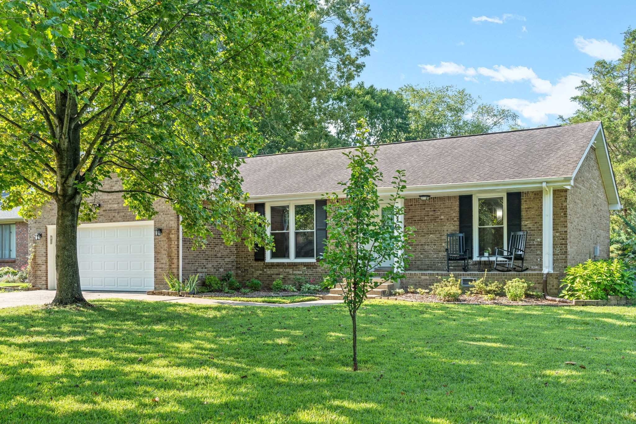 216 Millstone Cir Clarksville Tennessee United States, for Sale, residential, Rebekah  Sprabary, Sweet Home Realty & Property Management