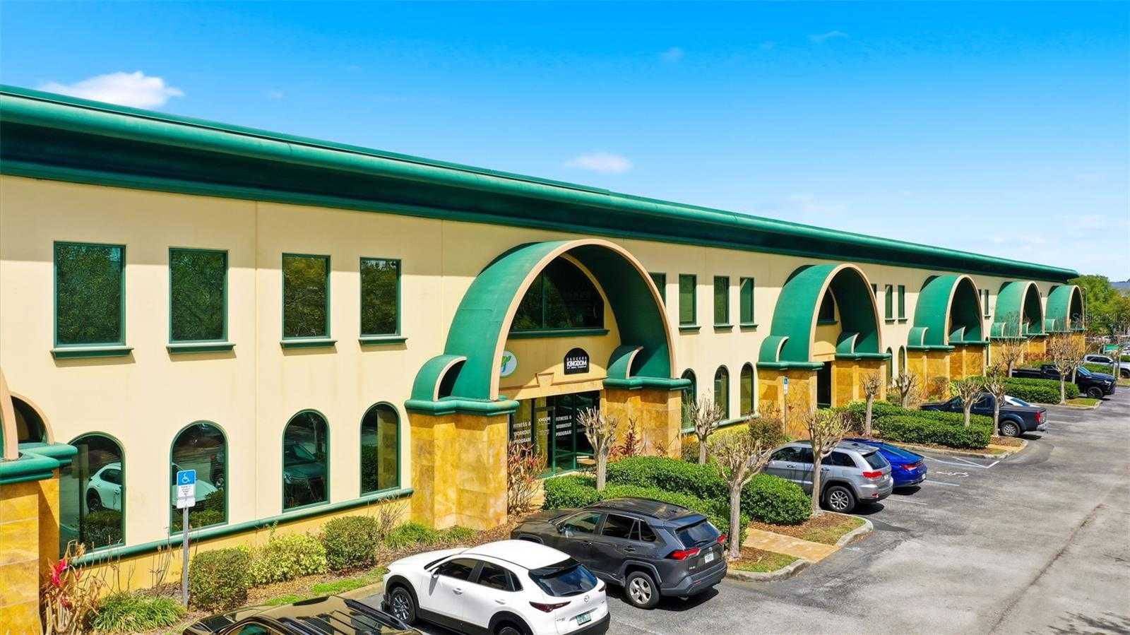 6881 KINGSPOINTE PARKWAY APT 6 Orlando Florida United States, for Sale, commercial, Joao Pereira, La Rosa Realty