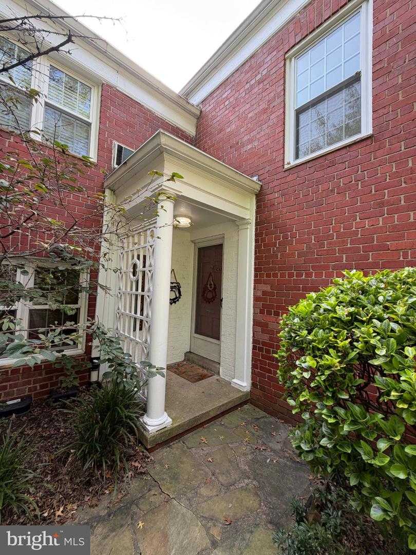 3213 MARTHA CUSTIS DRIVE Alexandria Virginia United States, for Rent, residential,  , The Holly Group