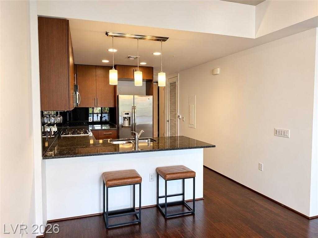 353 Bonneville Avenue APT 275 Las Vegas Nevada United States, for Rent, residential,  , Realty 220