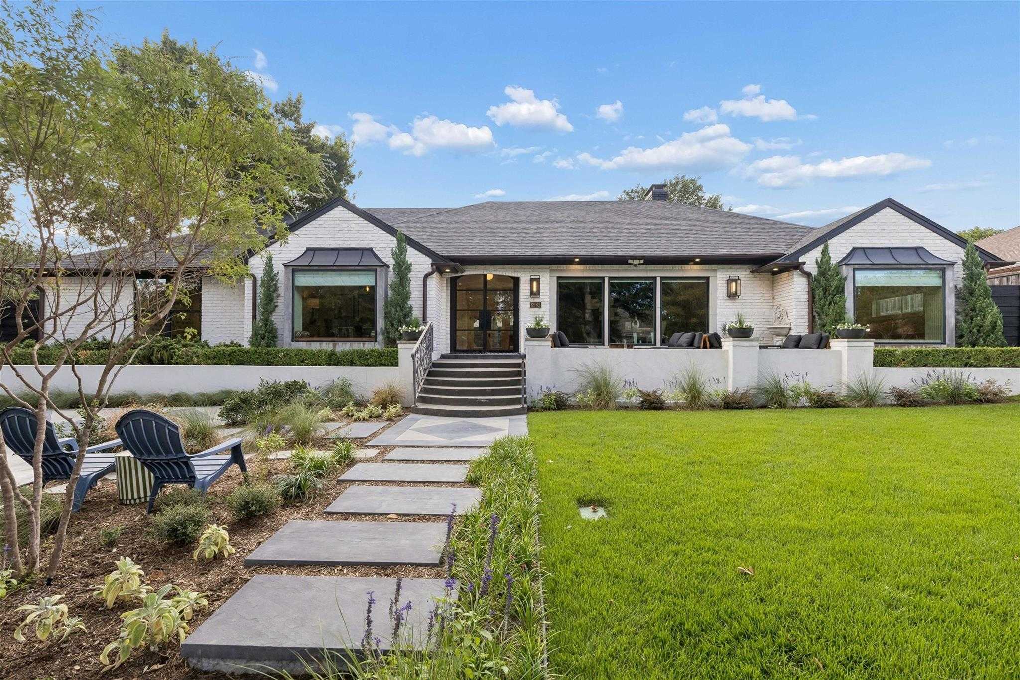 6962 Forest Glade Circle Dallas Texas United States, for Sale, residential, Joyce Kelly, Hummingbird Realty