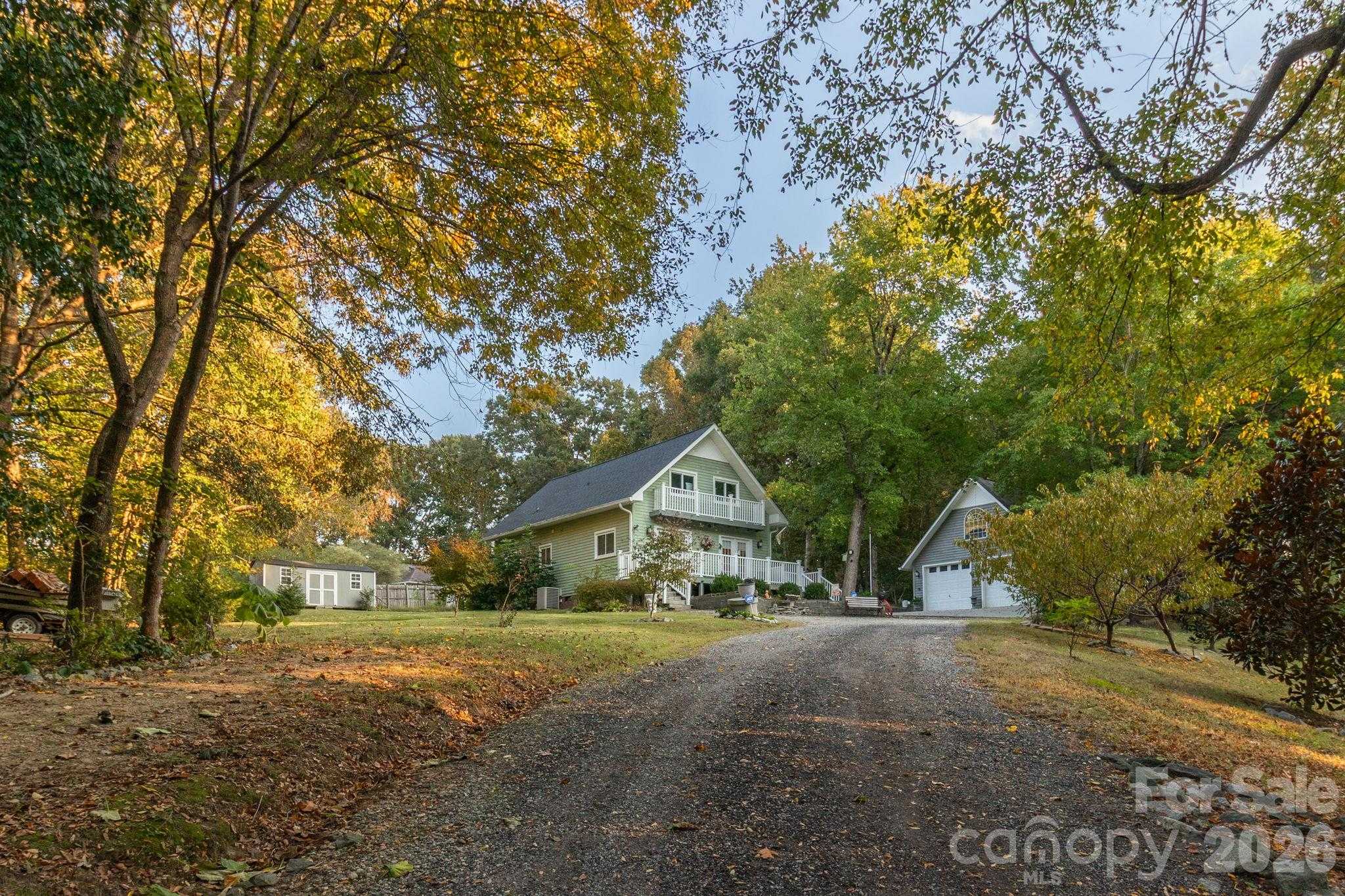 6707 Chadmoor Court Greensboro North Carolina United States, Sale Pending, residential,  , The Headley Group Realty