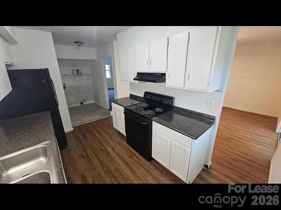 9105 Spyglass Place Charlotte North Carolina United States, for Rent, residential, Kristen Haynes, New Home Buyers Brokers / Realty Pros