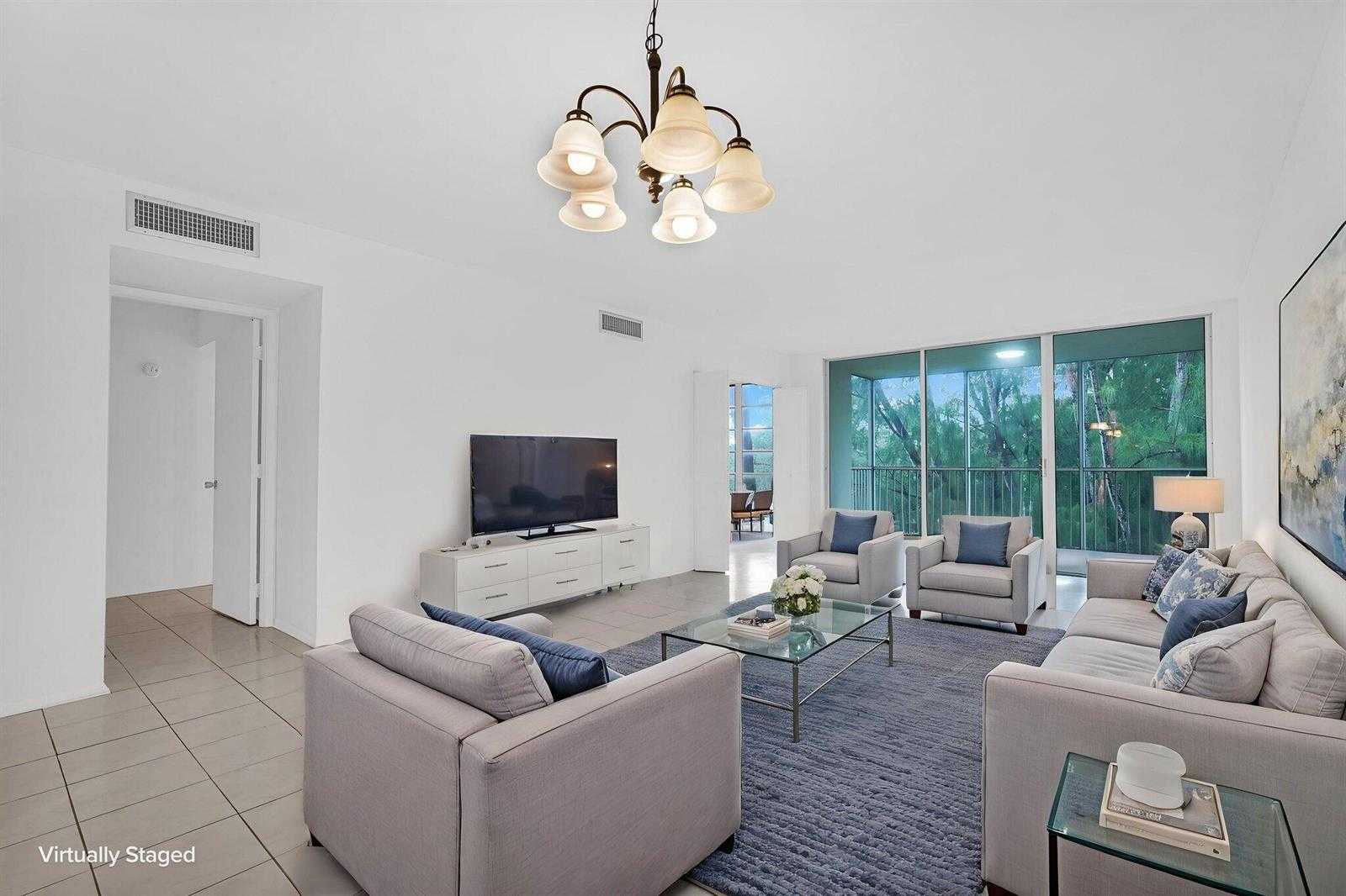 3051 S Palm Aire Drive APT Unit 308 Pompano Beach Florida United States, for Sale, residential,  , Phoenix Realtors LLC