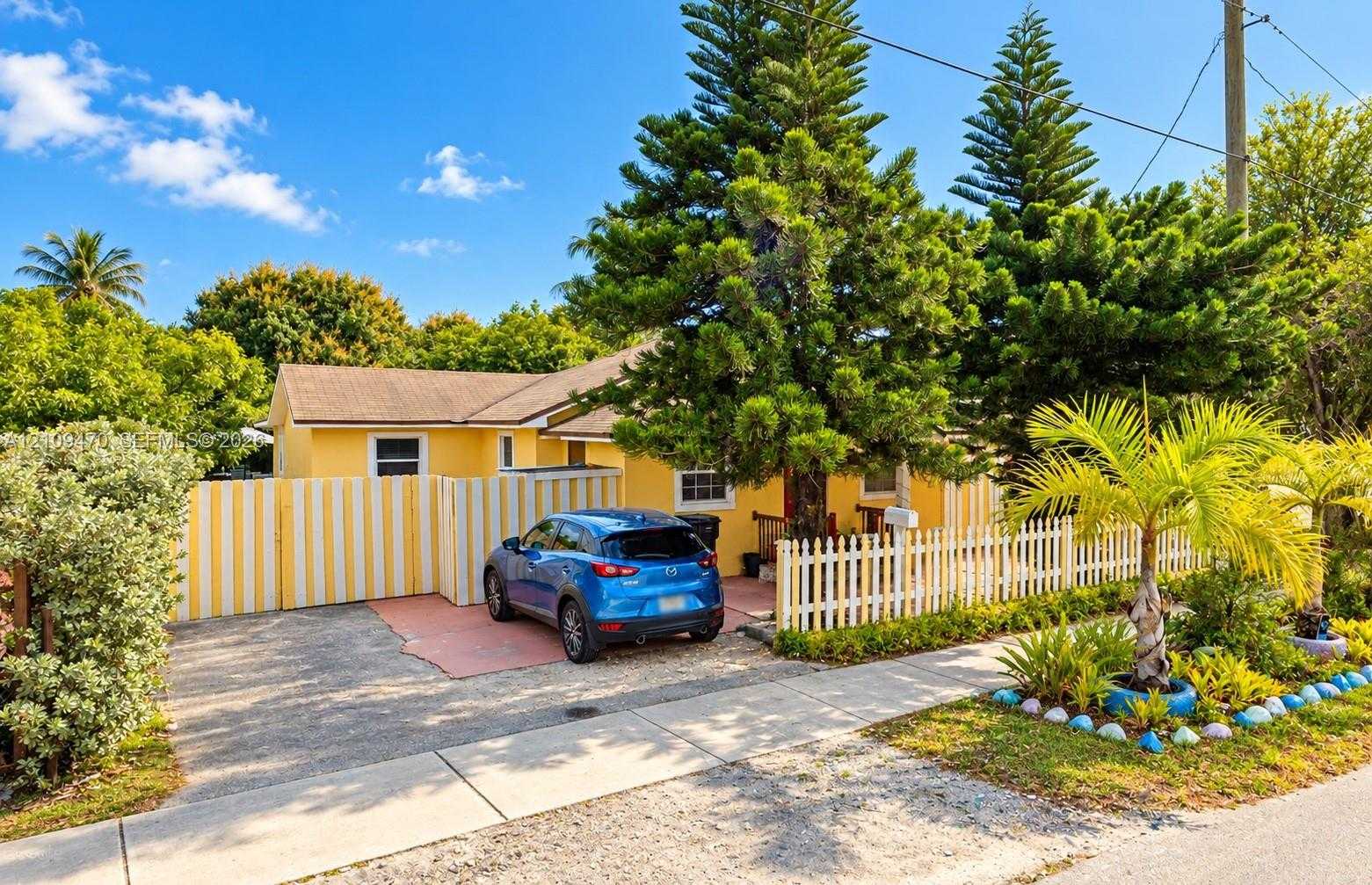 10341 NW 6th Ave Miami Florida United States, for Sale, residential, Sandra Benkahla, The 305 Agency